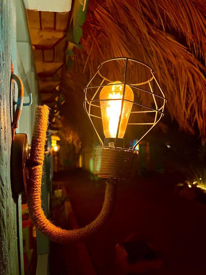 Bishbishi Camp Dahab Pansiyon Dış mekan fotoğraf